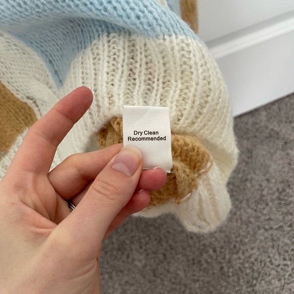 Beautiful spring sweater - Size M - Picture 5 of 6